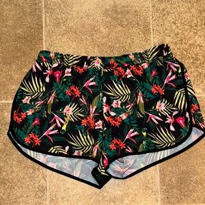 Old Navy Floral Women's Running Shorts 🩳